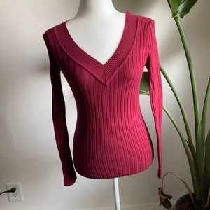 Burgundy long sleeve sweatshirt
